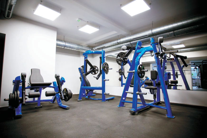 Oświetlenie LED siłowni — realizacja Cybor-Tech